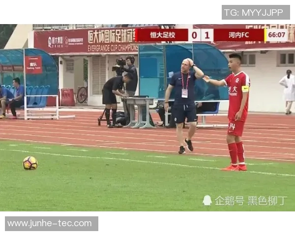 大连超越足球俱乐部奋勇争先展现新气象助力中国足球崛起之路