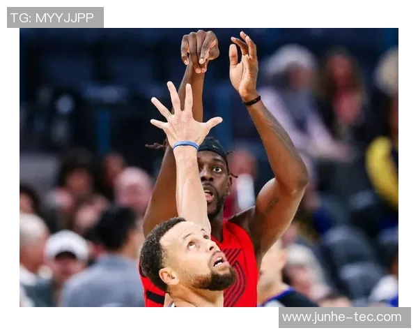 勇士与开拓者激战再续NBA季后赛精彩对决引发球迷热议